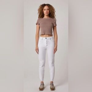 Edyson everette high rise mom white jean SZ 29 EUC